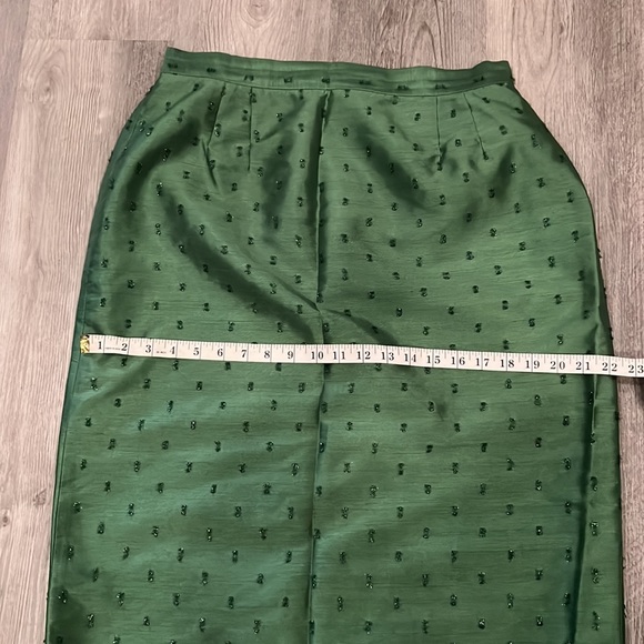 EMR Suits tailored pencil skirt, EUC - Picture 6 of 10